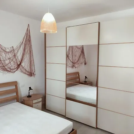 アパート Stella Marina